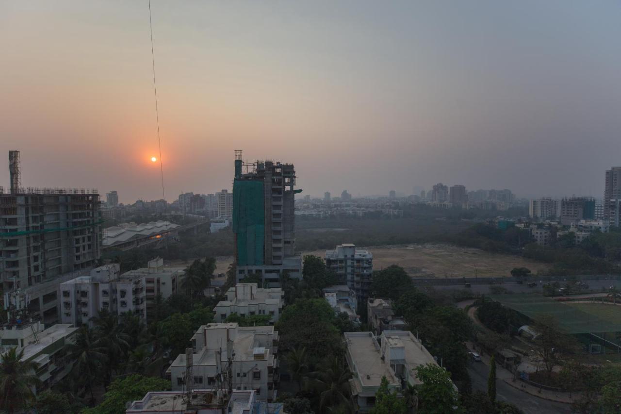 Aristo Serviced Apartment, Room, Apartment Near Kokilaben Dhirubai Ambani Hospital For Family Only, Mumbai Exterior photo