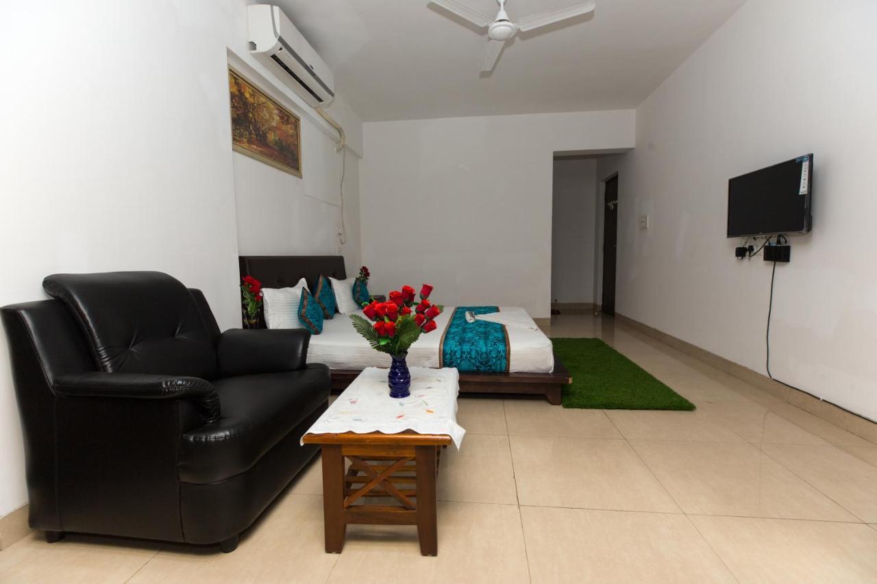 Aristo Serviced Apartment, Room, Apartment Near Kokilaben Dhirubai Ambani Hospital For Family Only, Mumbai Exterior photo